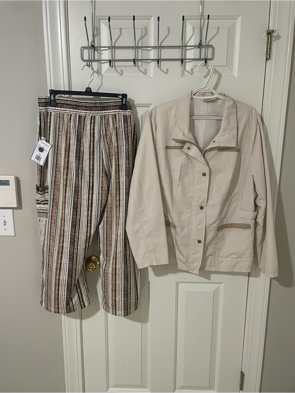 Beige Casual Jacket Allison Daley xl and Striped Pants Set  xl - Robert Louis